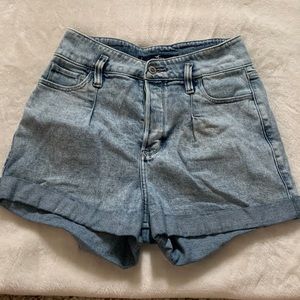Hollister Shorts!